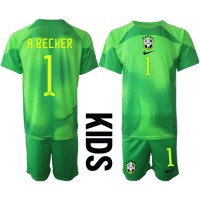 Camiseta Brasil Alisson Becker #1 Portero Visitante Equipación para niños Mundial 2022 manga corta (+ pantalones cortos)